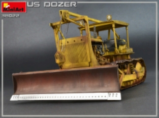 Mini Art 38022 U.S. BULLDOZER