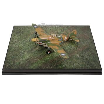 Forces of Valor FOV-812060C U.S. Curtiss P-40B / HAWK 81A-2