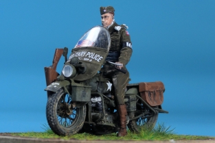 Mini Art 35168 U.S. MILITAIRY POLICEMEN with MOTORCYCLE