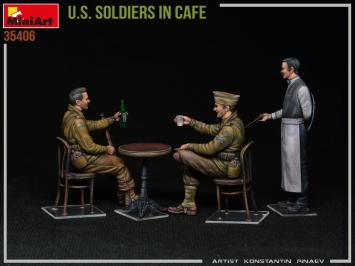 MiniArt 35406 U.S. Soldiers in Cafe