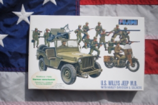 Fujimi 76015 U.S. Willys Jeep M.B. with Harley Davidson & Soldiers