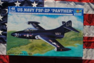 Trumpeter 02833 U.S.Navy F9F-2P PANTHER