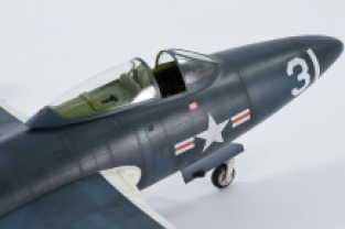 Trumpeter 02833 U.S.Navy F9F-2P PANTHER