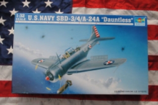 Trumpeter 02242 U.S.NAVY SBD-3/4/A-24A DAUNTLESS