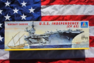 Italeri 516 U.S.S. INDEPENDENCE CV62 Aircraft Carrier