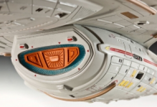 Revell 04992 U.S.S. VOYAGER Star Trek