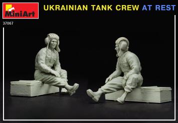 MiniArt 37067 UKRAINIAN TANK CREW AT REST