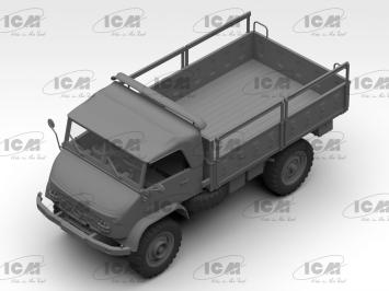 ICM 35135 Unimog S 404 German military truck