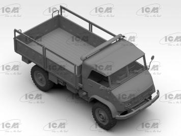 ICM 35135 Unimog S 404 German military truck