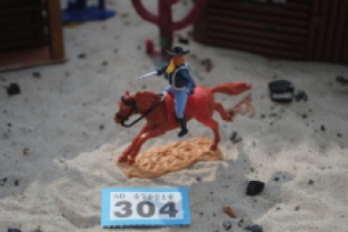 Timpo Toys B.304 Union Army Soldier riding American Civil War / US 7th Cavalry 2nd version