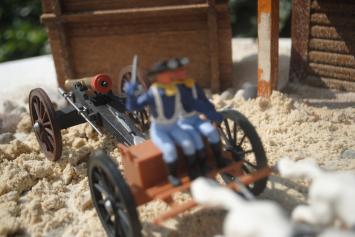 Timpo Toys O.518 Union Army Soldier / US 7th Cavalry 2nd version 'Wild West Gun Carriage and Team with Shell-Firing Field-Piece'