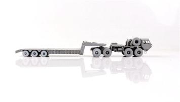 Modelcollect UA72361 USA M983A2 HEMTT Tractor & M870A1 Semi-trailer