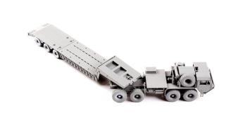Modelcollect UA72361 USA M983A2 HEMTT Tractor & M870A1 Semi-trailer