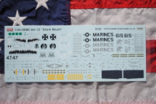 Academy 12127 USMC AH-1Z 'Shark Mouth'