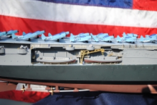 Trumpeter 03711 USS Yorktown CV-5 'built for display'