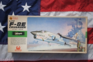 Hasegawa C17 / JS-146 Vought F-8 Crusader