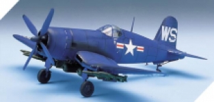 Academy 2124 Vought F4U-4B Corsair