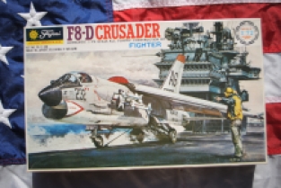 Fujimi FG-2-100 Vought F8-D Crusader