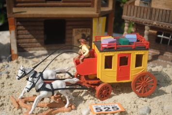 Timpo Toys G.222 Wells Fargo Stagecoach with coachman, 2nd version