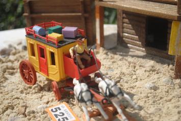 Timpo Toys G.222 Wells Fargo Stagecoach with coachman, 2nd version