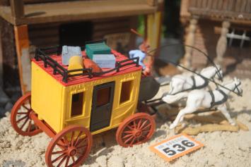 Timpo Toys O.536 Wells Fargo Stagecoach with coachman, 2nd version