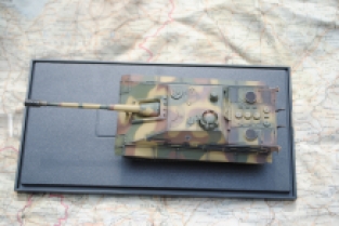 Modelcollect AS72109 WWII German E-75 Jagdpanther with 128/L55 gun, 1946