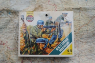 Airfix 01753-0 WWII GERMAN PARATROOPS