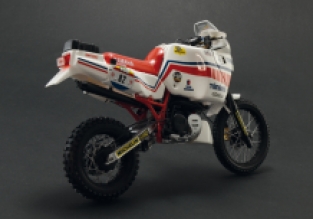 Italeri 4642 YAMAHA TÉNÉRÉ 660cc Paris/Dakar 1986